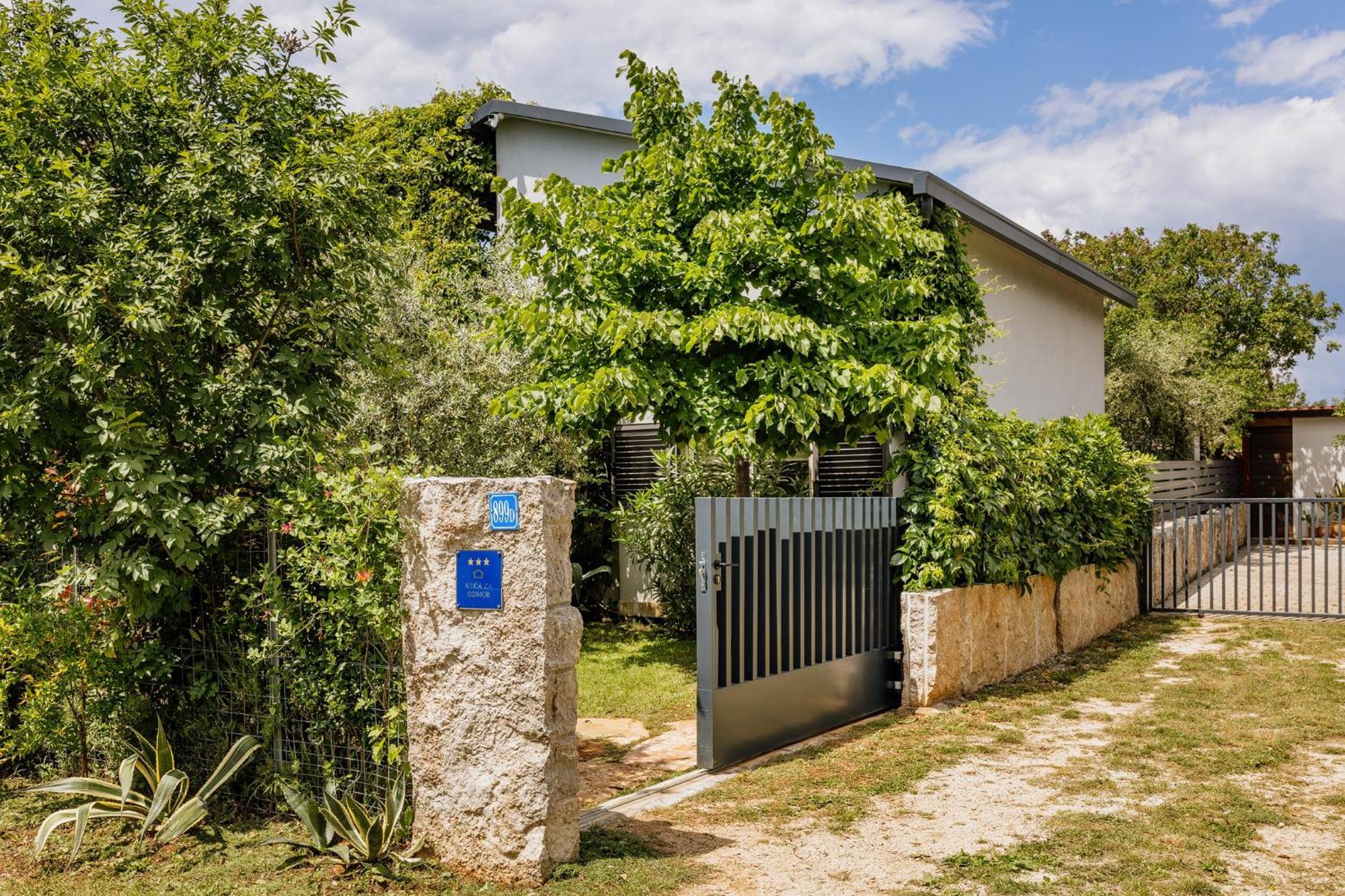 Peroj'S Green Oasis - Holiday Home Exterior foto